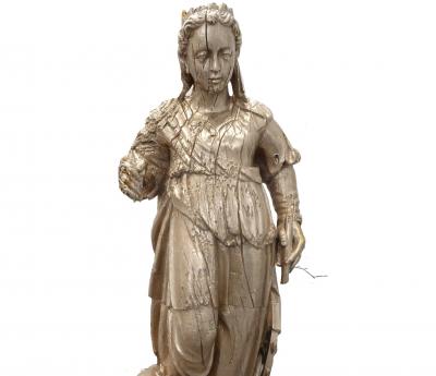 Danh Vo præsenterer sin skulptur i bronze: Skt. Katharina.