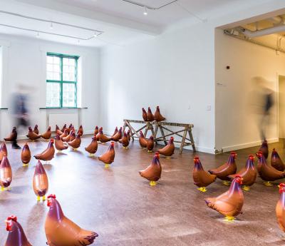 Benedikte Bjerre Lisa's Chickens (Farm Life) Tal R Malmö Konstmuseum Ny Carlsbergfondet 2023 Museumsdonation