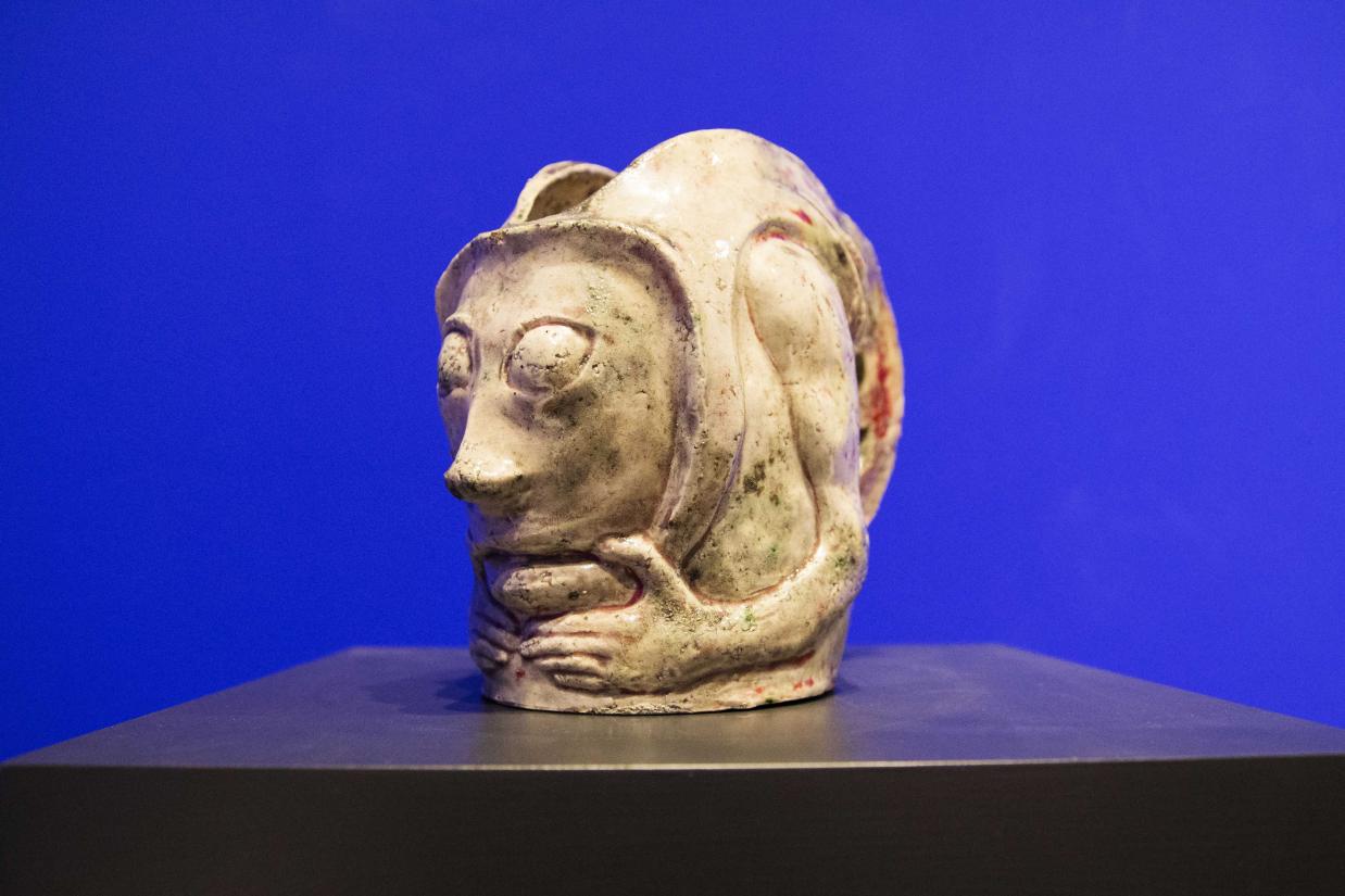 Paul Gauguin: Three ceramic heads