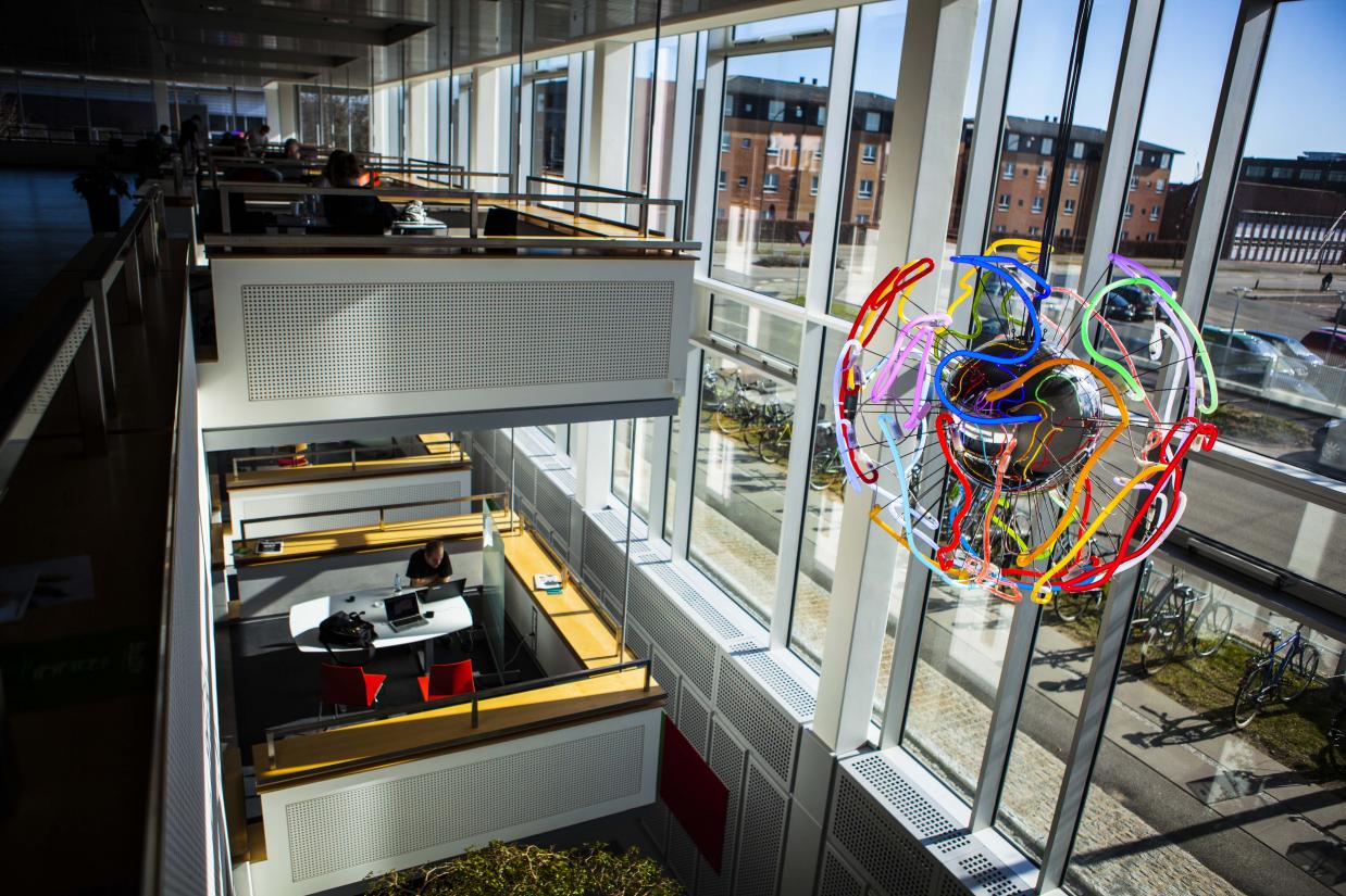 Erik A. Frandsen: Three lamps, 2015, The IT Corner, Aarhus University